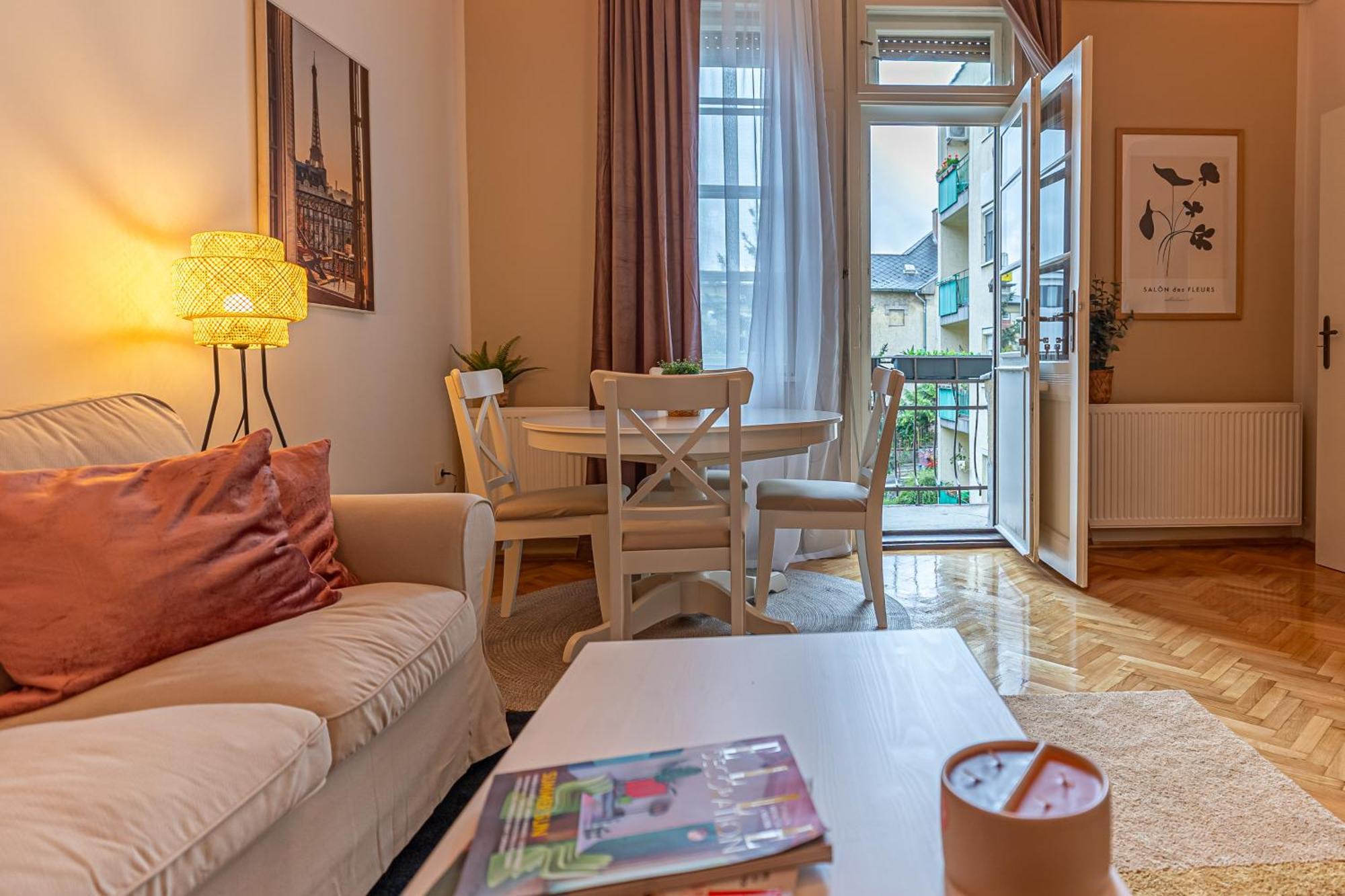 Bb Goergey Apartman I. Мішкольц Екстер'єр фото